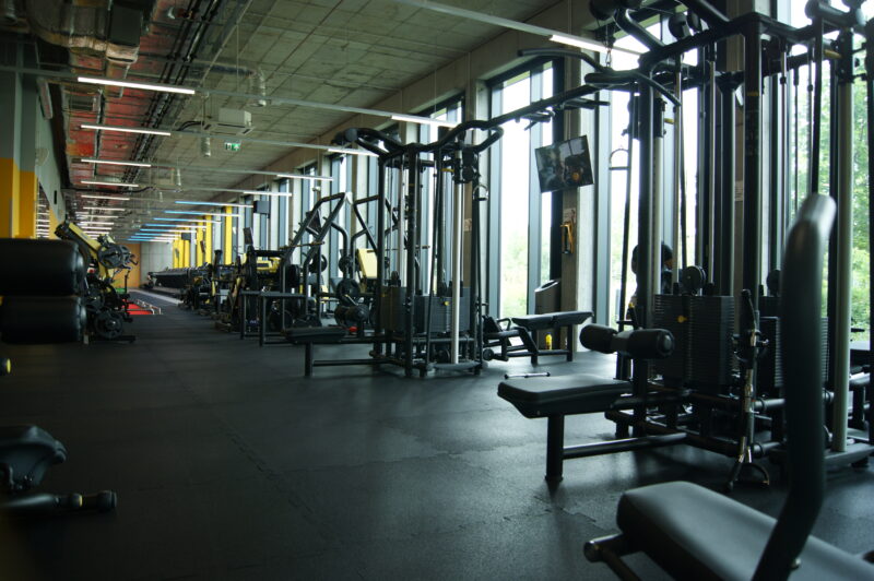 Technogym strength machines and strength training space at Just Gym Warsaw Mokotów.