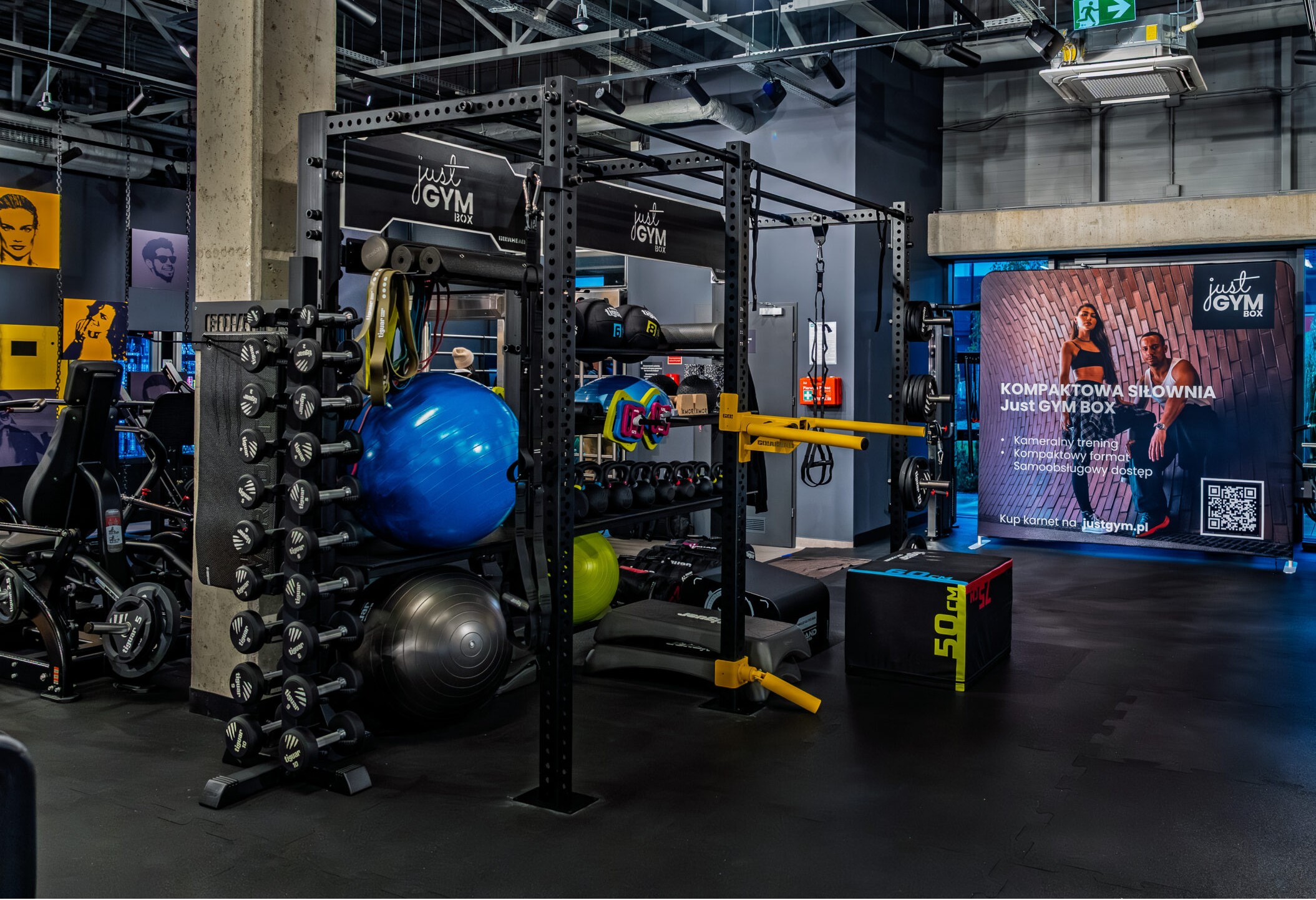 Wnętrze Just GYM BOX Warszawa Myśliborska
